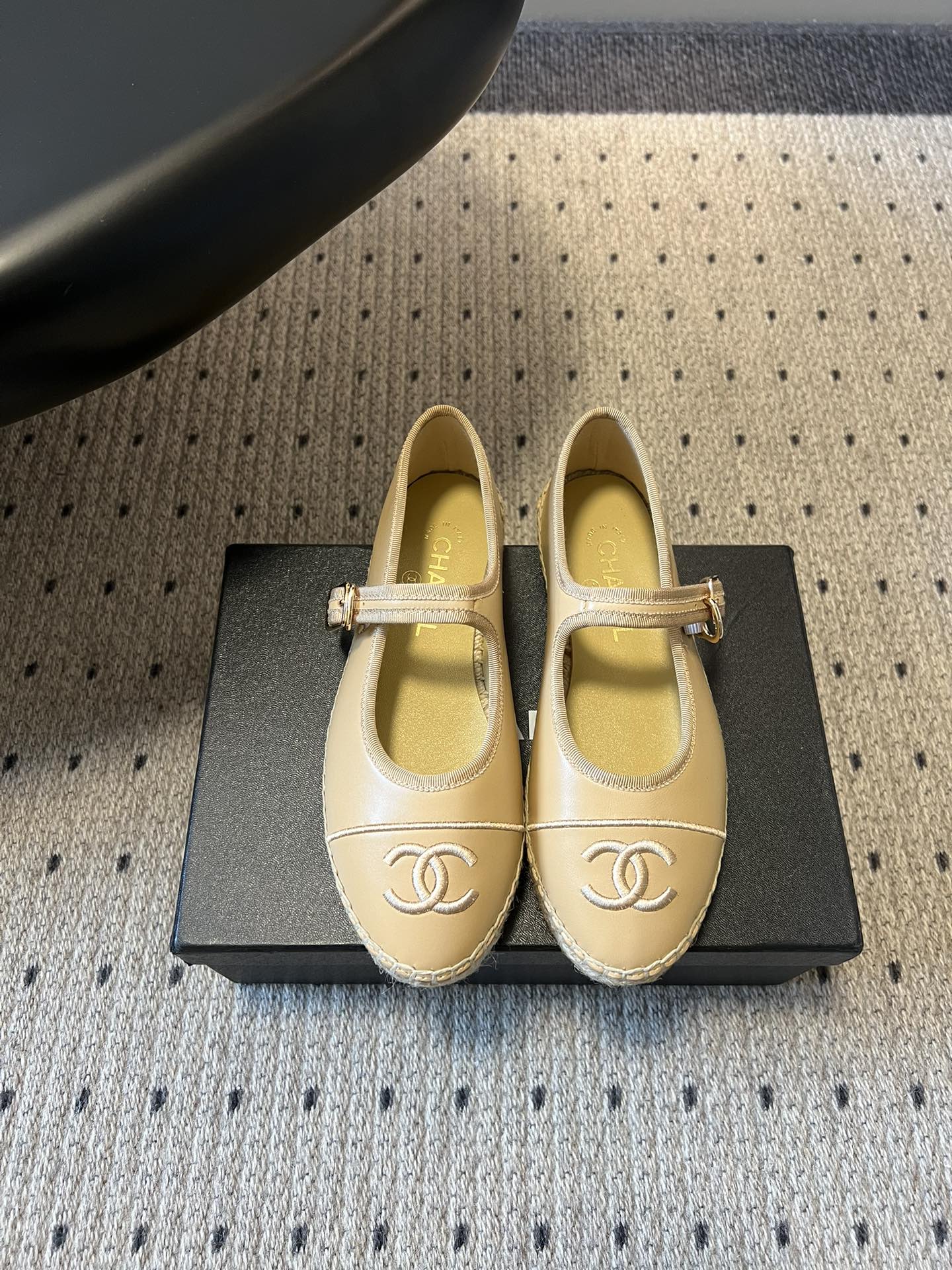 Chanel Chane*26SS早春新款玛丽珍渔夫鞋
