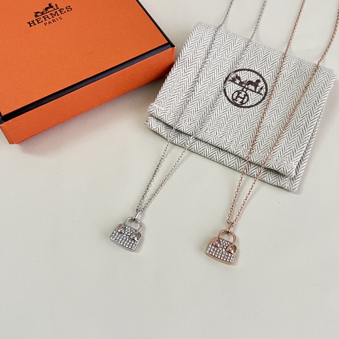 Hermès Birkin Amulette Pendant 爱马仕包包项链 完美的切割工艺，体现包包质感更