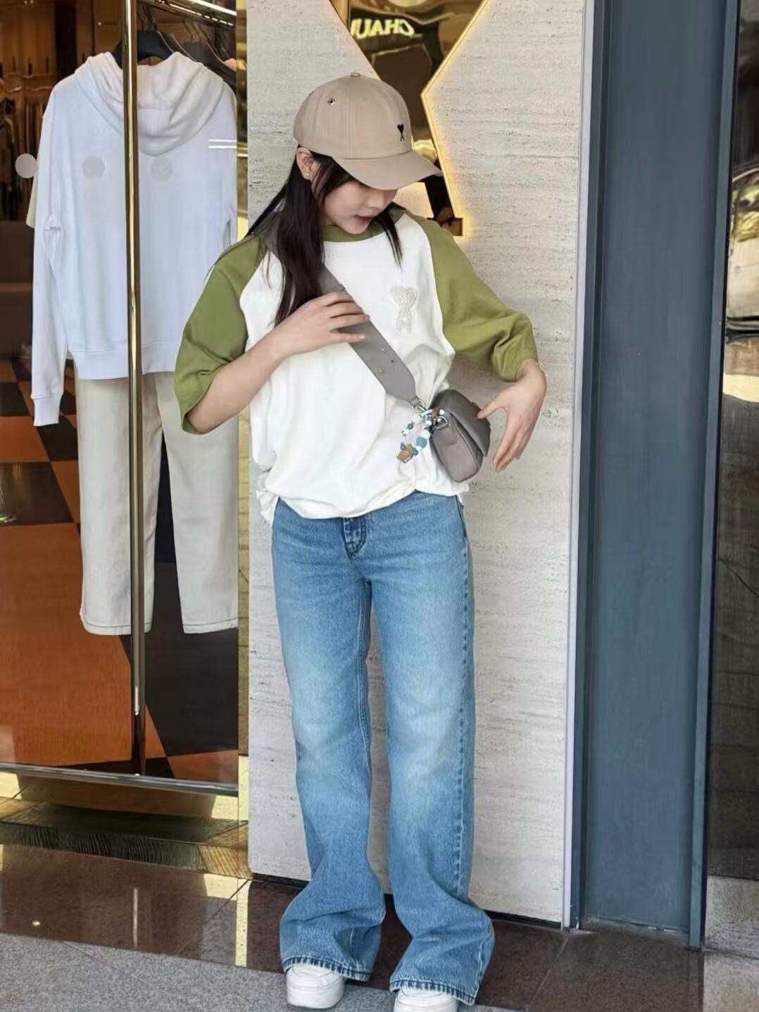 T-Shirt 03853