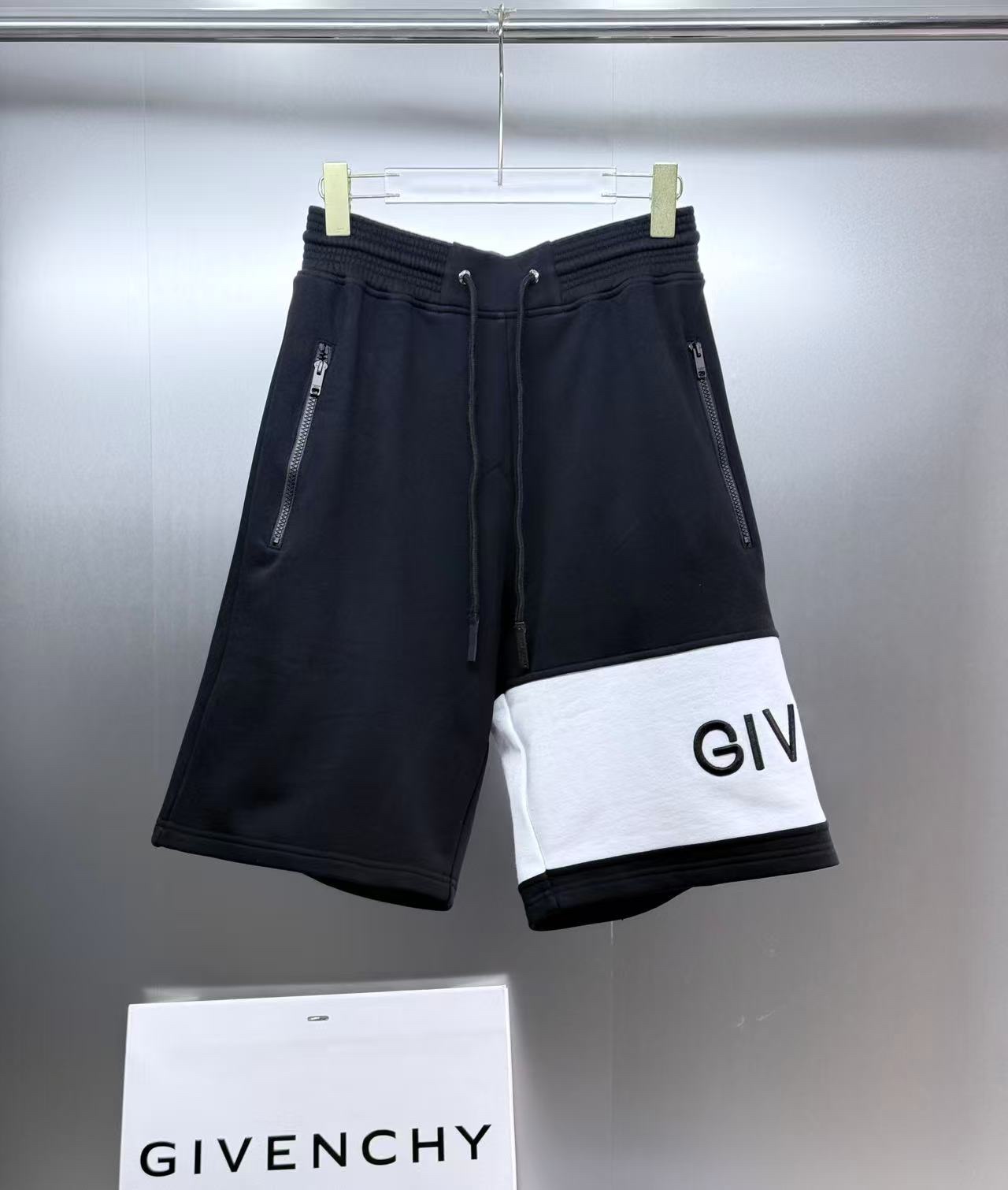 NO:821179,G V C 26/S S embroidered shorts S M L X L size, Givenchy-clothing, givenchy, shorts,19860909G V C 26/S S 短裤刺绣 S Ｍ L X L齐码,纪梵希-服装,givenchy,shorts,,Women's clothing