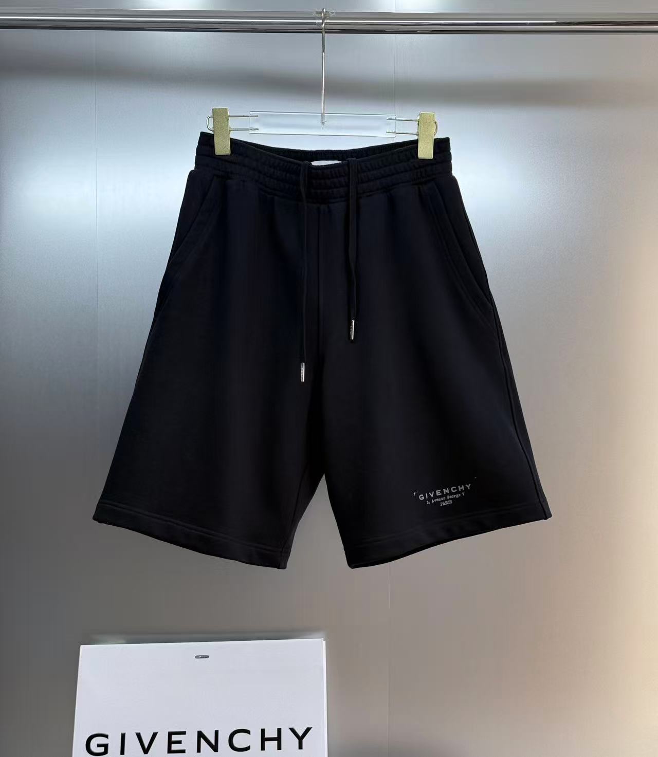NO:821196,GVC 26/SS shorts small letters top version S M L XL, Givenchy-clothing, givenchy, shorts,19860909GVC 26/SS 短裤小字母 顶级版本 S Ｍ L XL,纪梵希-服装,givenchy,shorts,,Women's clothing