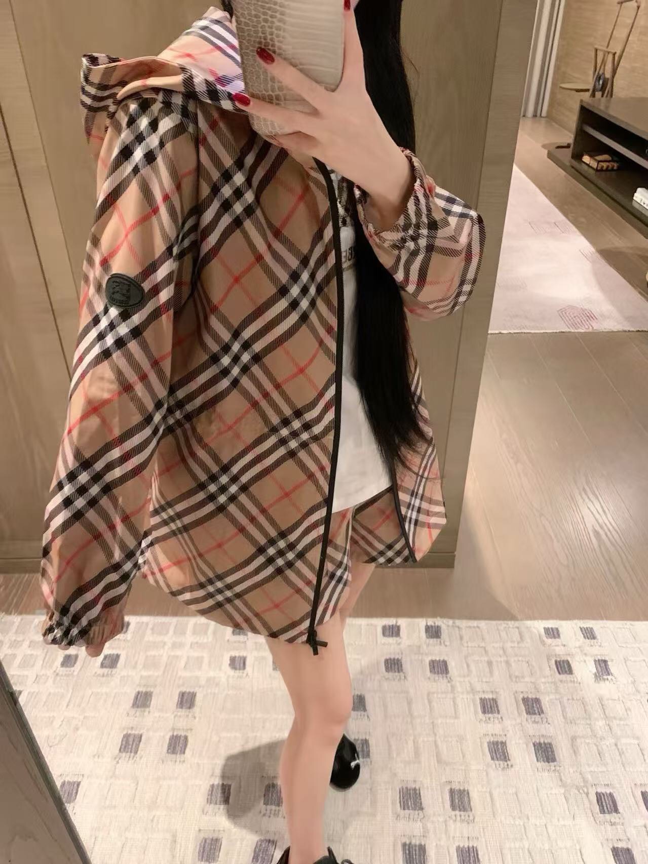 NO:781392,Model No. 20262648 Burberr* new contrast plaid drawstring waist long-sleeved hooded windbreaker jacket, khaki, pink, SML, [M size shoulder width 46, bust 110, sleeve length 58, length 73], Burberry - clothing, burberry, jackets & coats, hats,19860909款号20262648 Burberr*新款 撞色格纹抽绳收腰长袖连帽风衣外套,卡其色,粉色,SML,【M码肩宽46,胸围110,袖长58,长73】,博柏利-服装,burberry,jackets & coats,hats,,Women's clothing