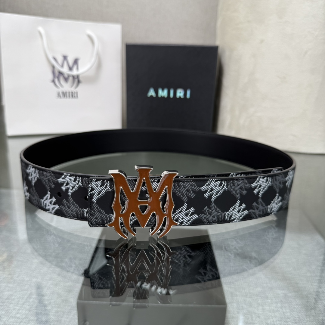爱美丽AMIRI最新网红爆款双面牛皮皮带配原装盒专柜同步3.8宽新款上市了，原版牛皮，搭配钢扣，优雅，大