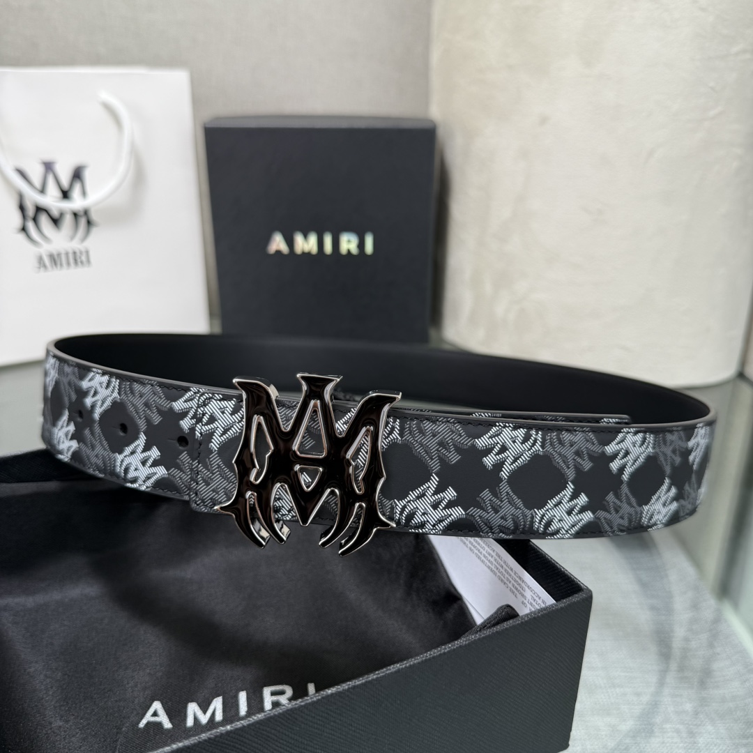 爱美丽AMIRI最新网红爆款双面牛皮皮带配原装盒专柜同步3.8宽新款上市了，原版牛皮，搭配钢扣，优雅，大
