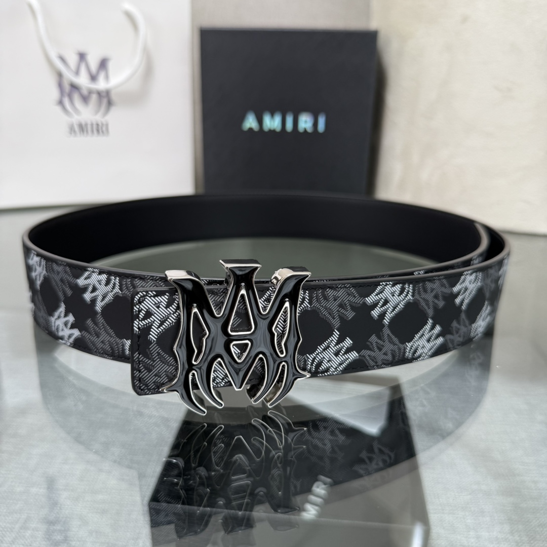 爱美丽AMIRI最新网红爆款双面牛皮皮带配原装盒专柜同步3.8宽新款上市了，原版牛皮，搭配钢扣，优雅，大