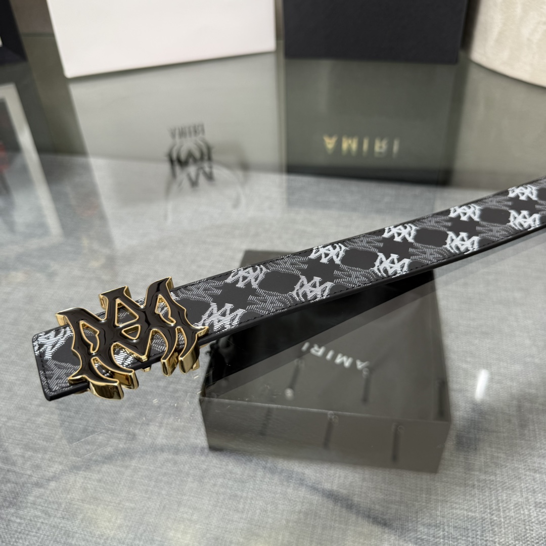 爱美丽AMIRI最新网红爆款双面牛皮皮带配原装盒专柜同步3.8宽新款上市了，原版牛皮，搭配钢扣，优雅，大