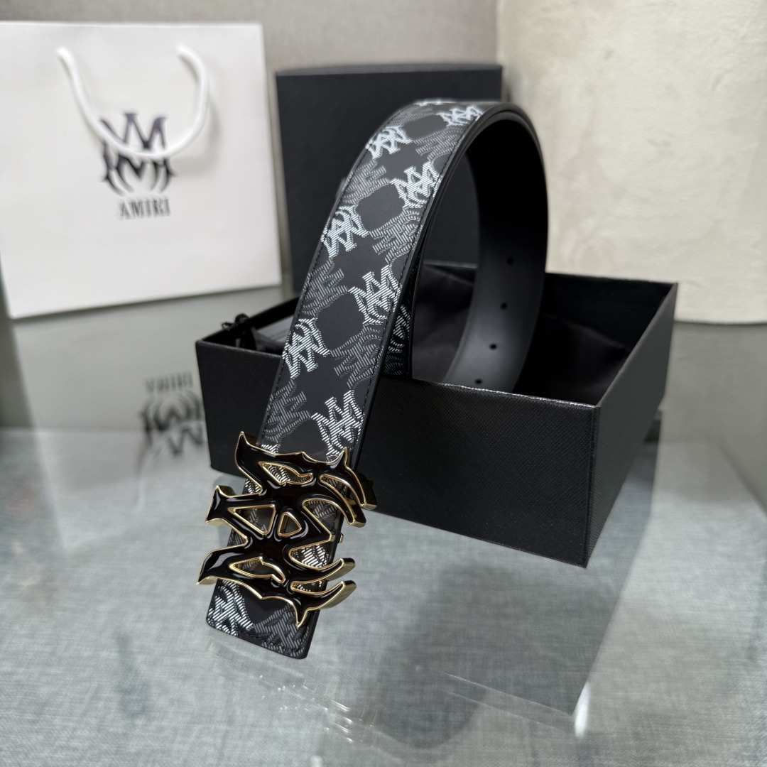 爱美丽AMIRI最新网红爆款双面牛皮皮带配原装盒专柜同步3.8宽新款上市了，原版牛皮，搭配钢扣，优雅，大