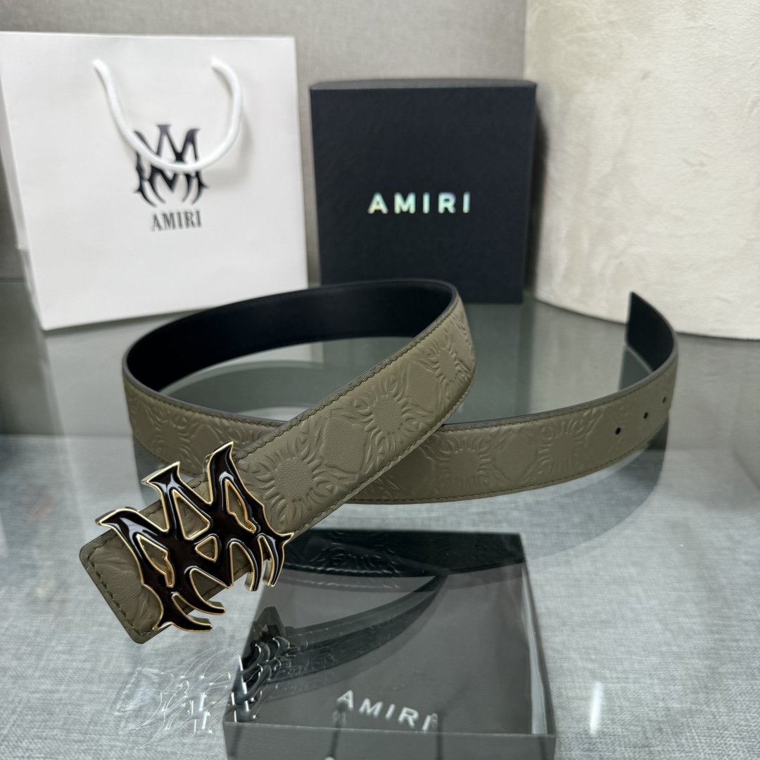 爱美丽AMIRI最新网红爆款双面牛皮皮带配原装盒专柜同步3.8宽新款上市了，原版牛皮，搭配钢扣，优雅，大