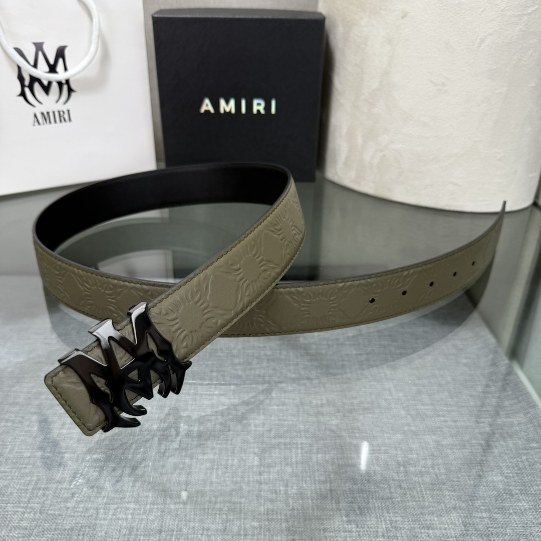 爱美丽AMIRI最新网红爆款双面牛皮皮带配原装盒专柜同步3.8宽新款上市了，原版牛皮，搭配钢扣，优雅，大
