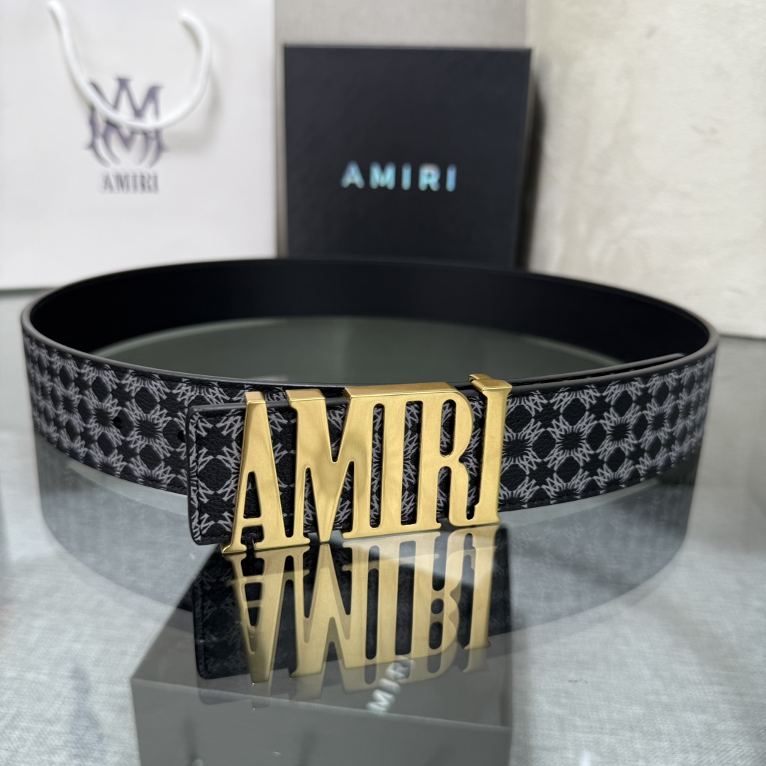 爱美丽AMIRI最新网红爆款双面牛皮皮带配原装盒专柜同步3.8宽新款上市了，原版牛皮，搭配钢扣，优雅，大