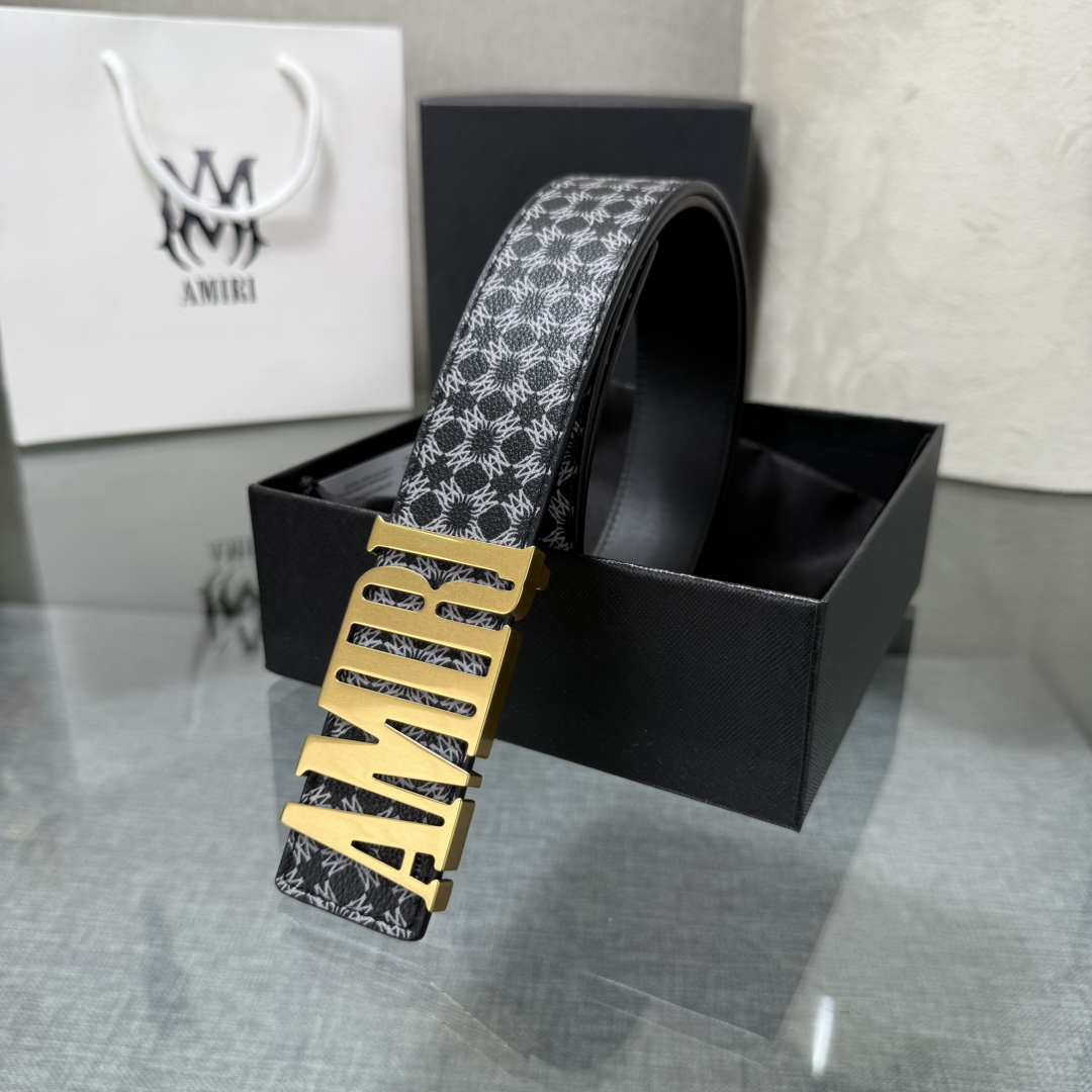 爱美丽AMIRI最新网红爆款双面牛皮皮带配原装盒专柜同步3.8宽新款上市了，原版牛皮，搭配钢扣，优雅，大