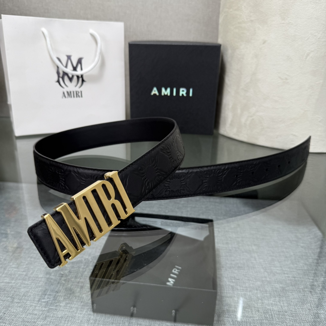 爱美丽AMIRI最新网红爆款双面牛皮皮带配原装盒专柜同步3.8宽新款上市了，原版牛皮，搭配钢扣，优雅，大