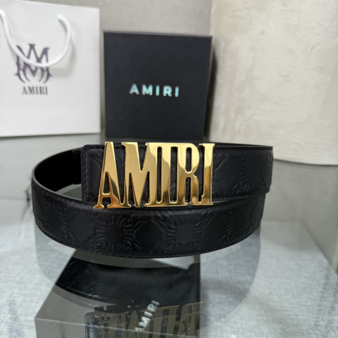 爱美丽AMIRI最新网红爆款双面牛皮皮带配原装盒专柜同步3.8宽新款上市了，原版牛皮，搭配钢扣，优雅，大