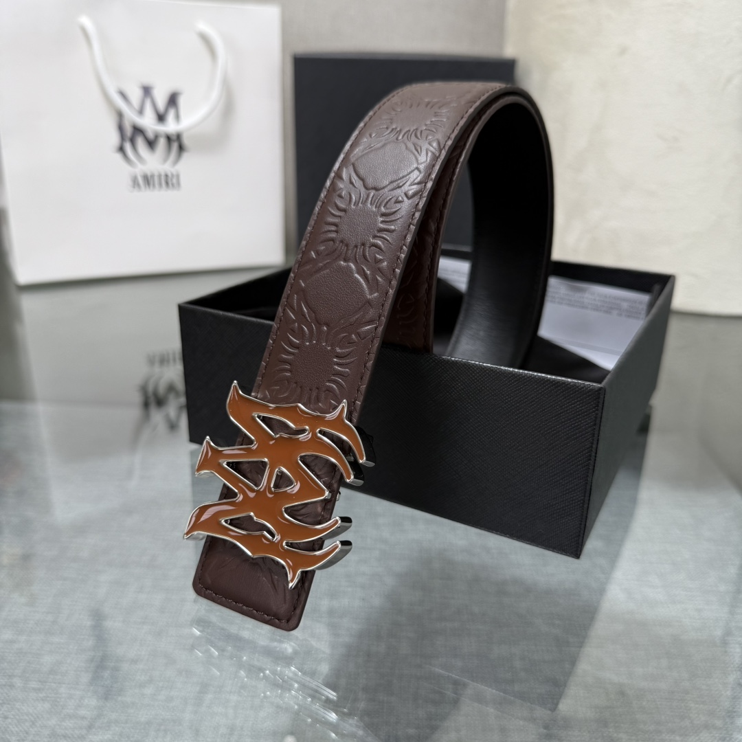 爱美丽AMIRI最新网红爆款双面牛皮皮带配原装盒专柜同步3.8宽新款上市了，原版牛皮，搭配钢扣，优雅，大