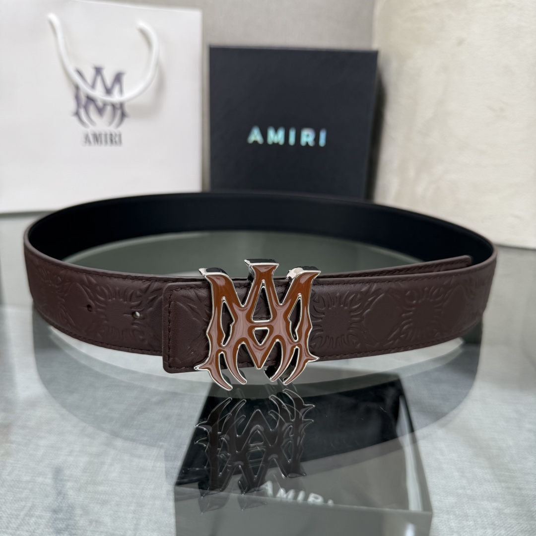 爱美丽AMIRI最新网红爆款双面牛皮皮带配原装盒专柜同步3.8宽新款上市了，原版牛皮，搭配钢扣，优雅，大