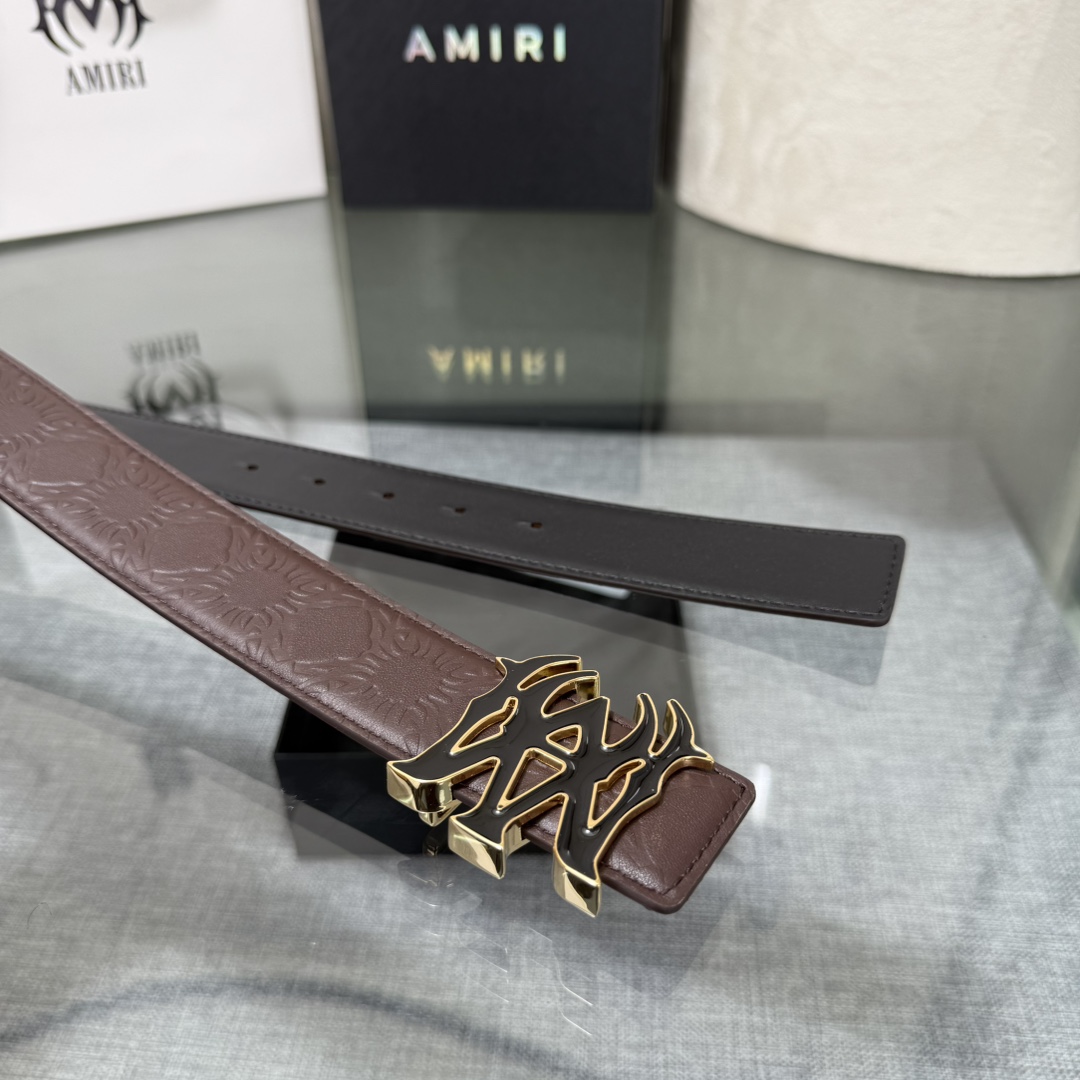 爱美丽AMIRI最新网红爆款双面牛皮皮带配原装盒专柜同步3.8宽新款上市了，原版牛皮，搭配钢扣，优雅，大