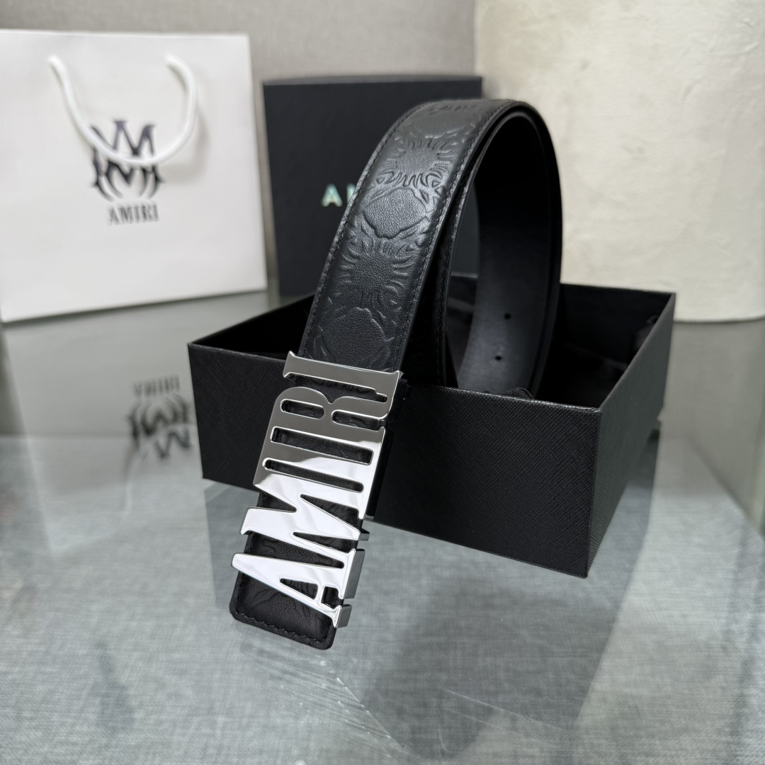 爱美丽AMIRI最新网红爆款双面牛皮皮带配原装盒专柜同步3.8宽新款上市了，原版牛皮，搭配钢扣，优雅，大