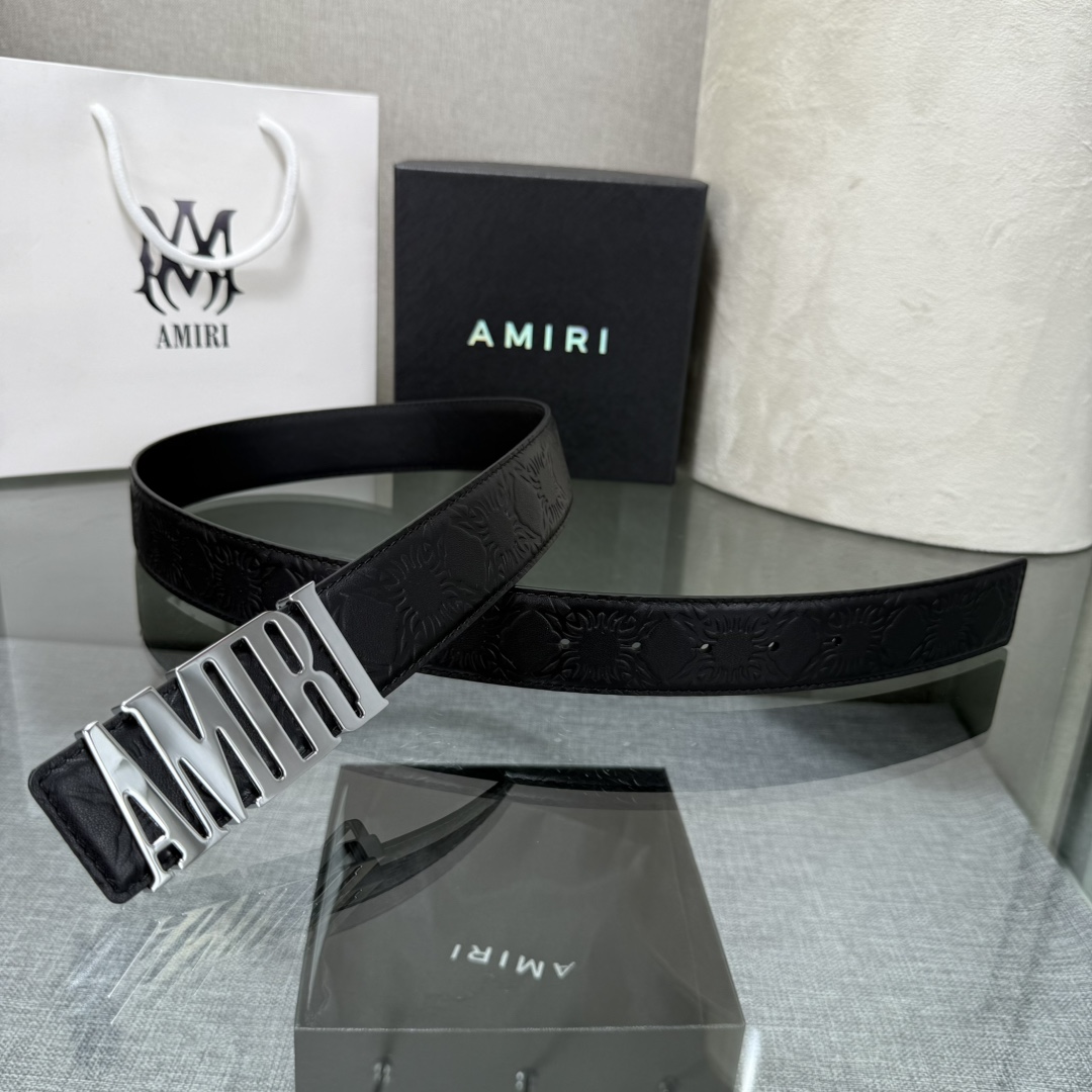爱美丽AMIRI最新网红爆款双面牛皮皮带配原装盒专柜同步3.8宽新款上市了，原版牛皮，搭配钢扣，优雅，大