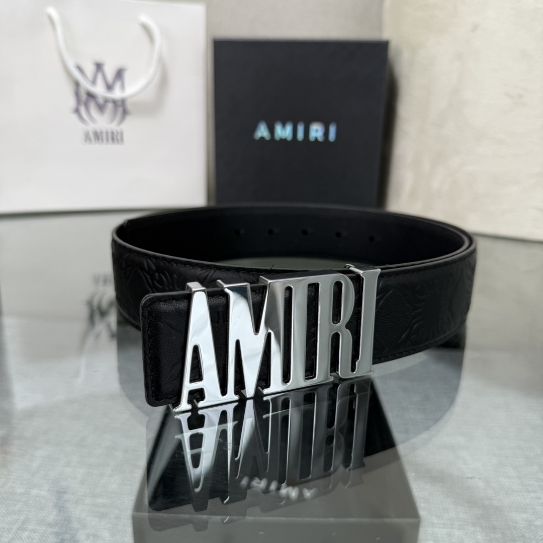 爱美丽AMIRI最新网红爆款双面牛皮皮带配原装盒专柜同步3.8宽新款上市了，原版牛皮，搭配钢扣，优雅，大