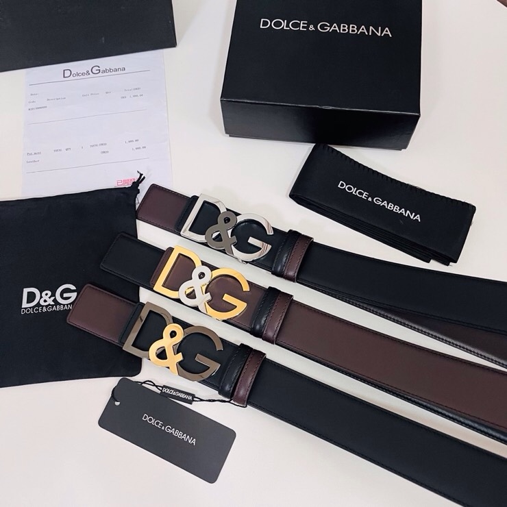 Dolce&Gabbana  黑咖双面小牛皮腰带，双面使用尽显巧思 ，宽度.40mm