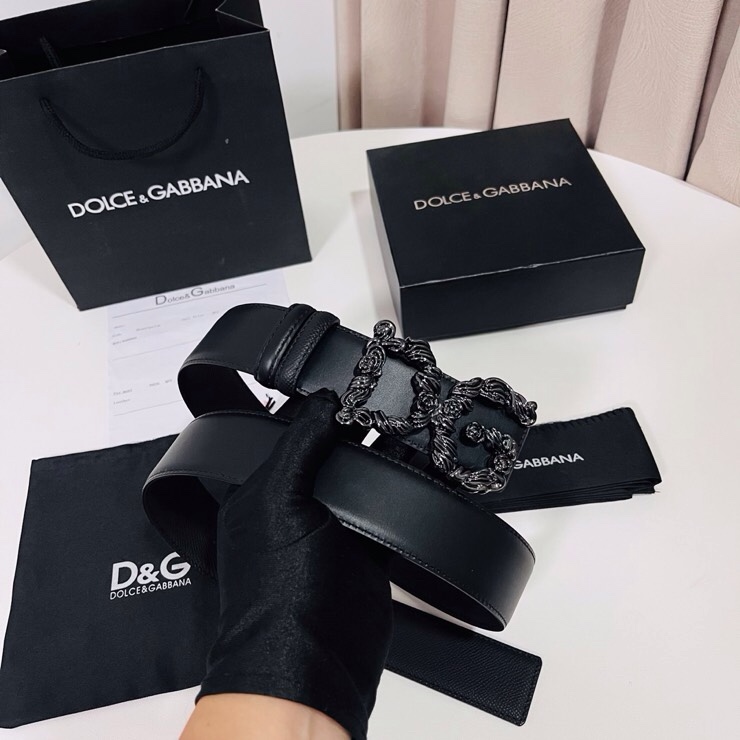 Dolce&Gabbana ，经典徽标腰带,优雅点睛各式造型，男士牛皮腰带，4.0cm。