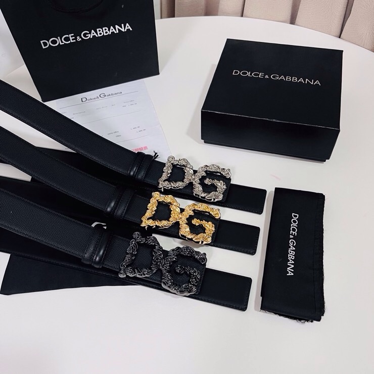 Dolce&Gabbana ，经典徽标腰带,优雅点睛各式造型，男士牛皮腰带，4.0cm。