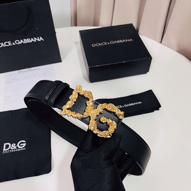 Dolce&Gabbana ，经典徽标腰带,优雅点睛各式造型，男士牛皮腰带，4.0cm。