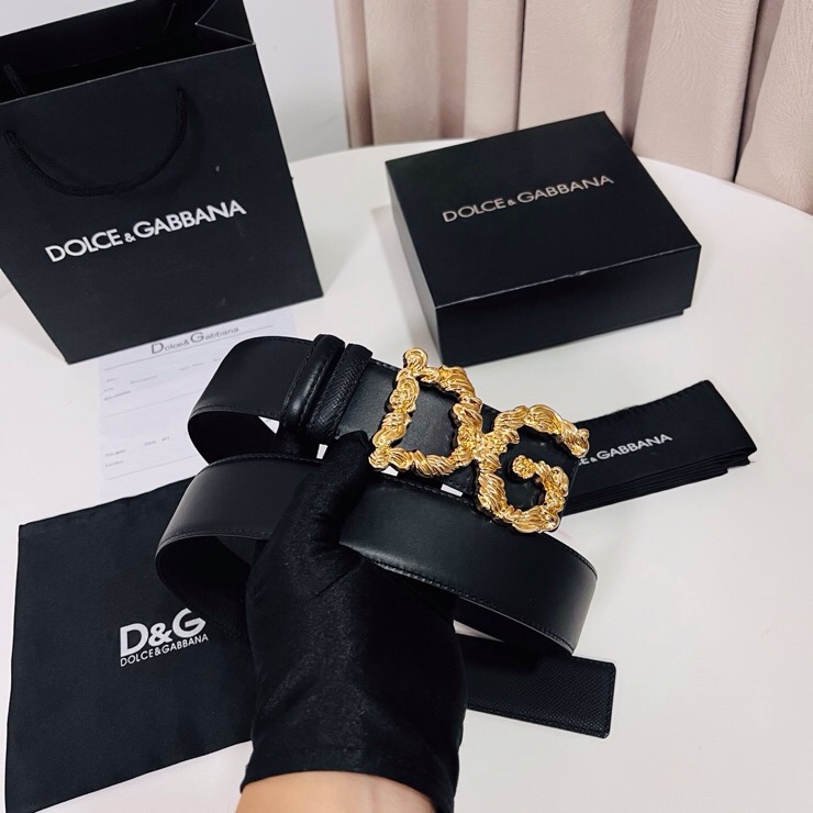 Dolce&Gabbana ，经典徽标腰带,优雅点睛各式造型，男士牛皮腰带，4.0cm。