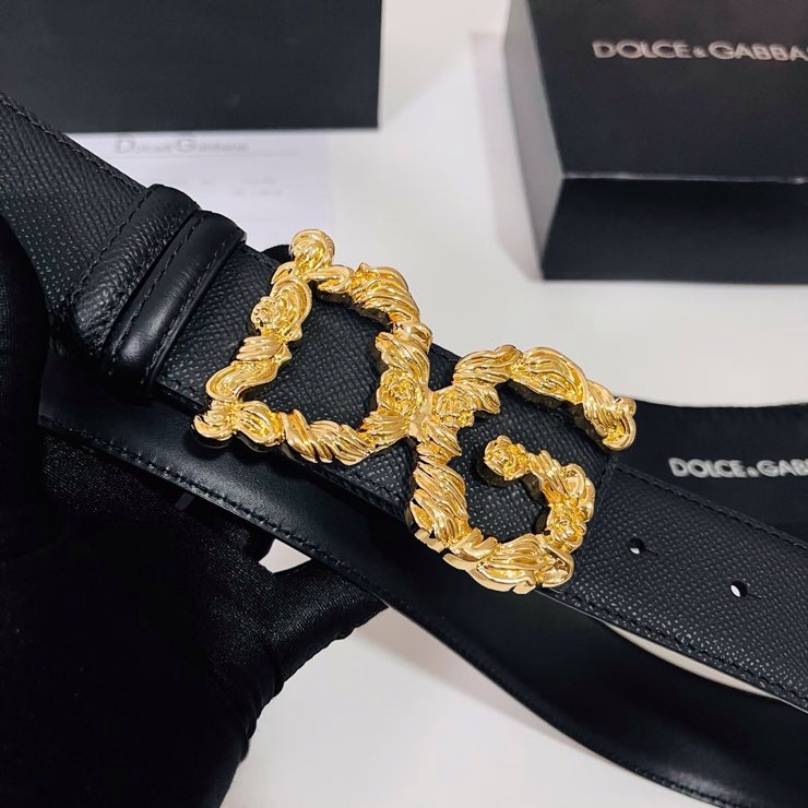 Dolce&Gabbana ，经典徽标腰带,优雅点睛各式造型，男士牛皮腰带，4.0cm。
