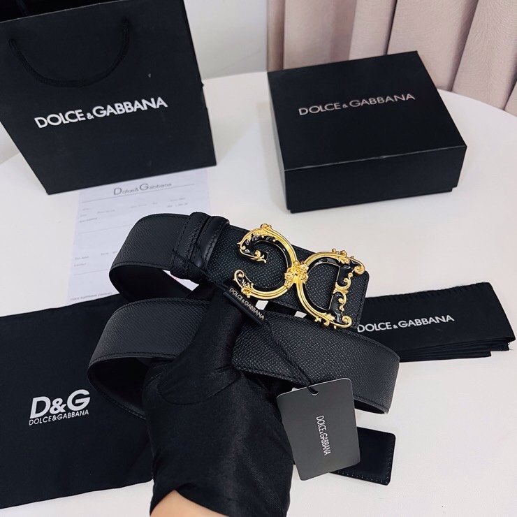 Dolce&Gabbana  新款双面小牛皮腰带，双面使用尽显巧思 ，宽度.40mm