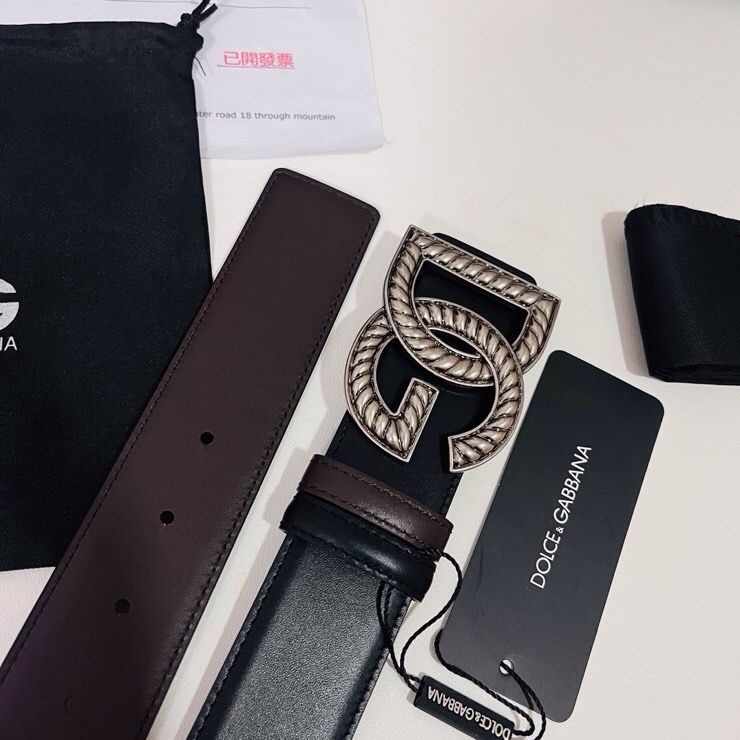 Dolce&Gabbana  新款双面小牛皮男士徽标腰带,双面可用，4.0cm