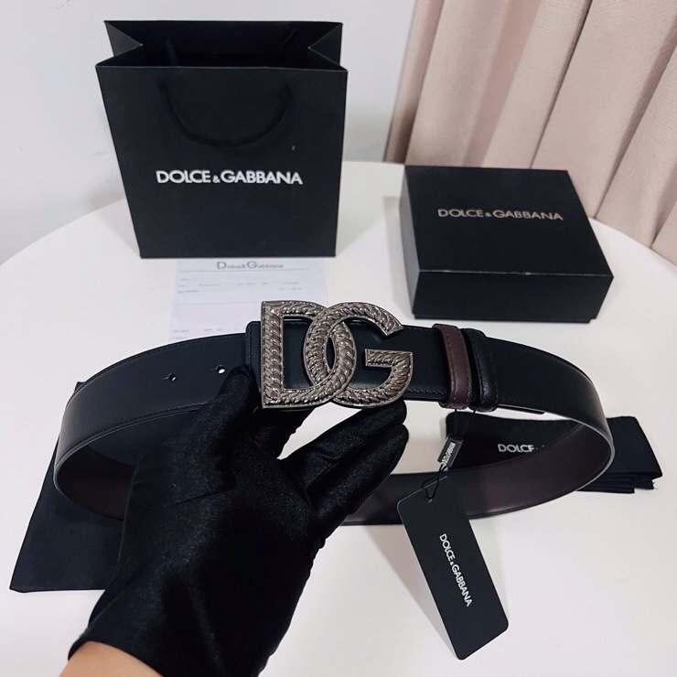Dolce&Gabbana  新款双面小牛皮男士徽标腰带,双面可用，4.0cm