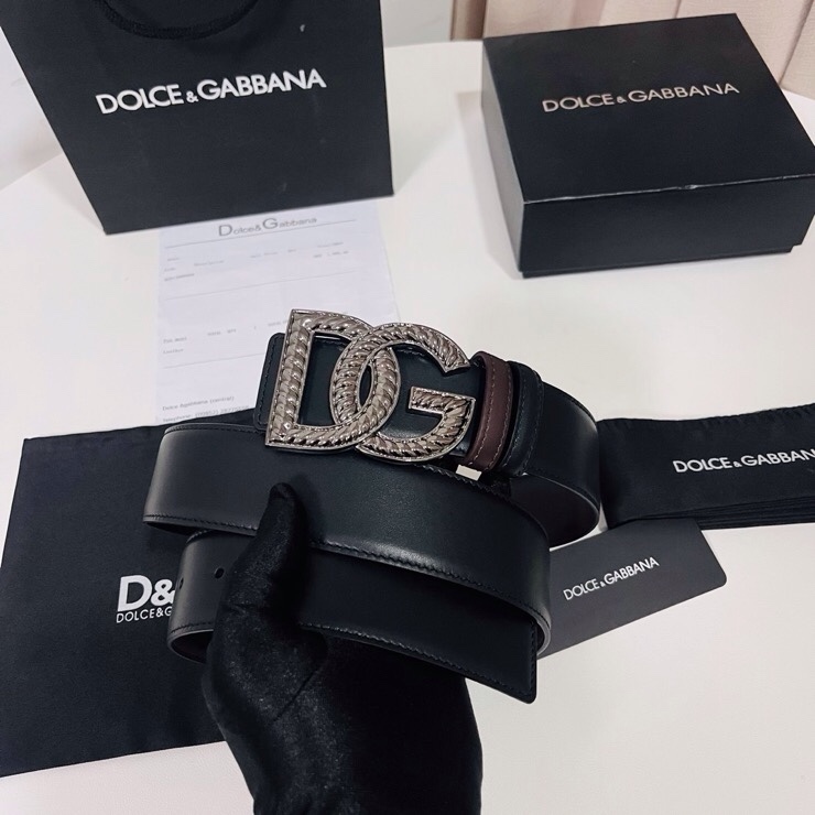 Dolce&Gabbana  新款双面小牛皮男士徽标腰带,双面可用，4.0cm