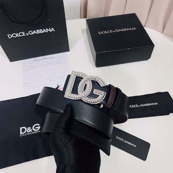 Dolce&Gabbana  新款双面小牛皮男士徽标腰带,双面可用，4.0cm