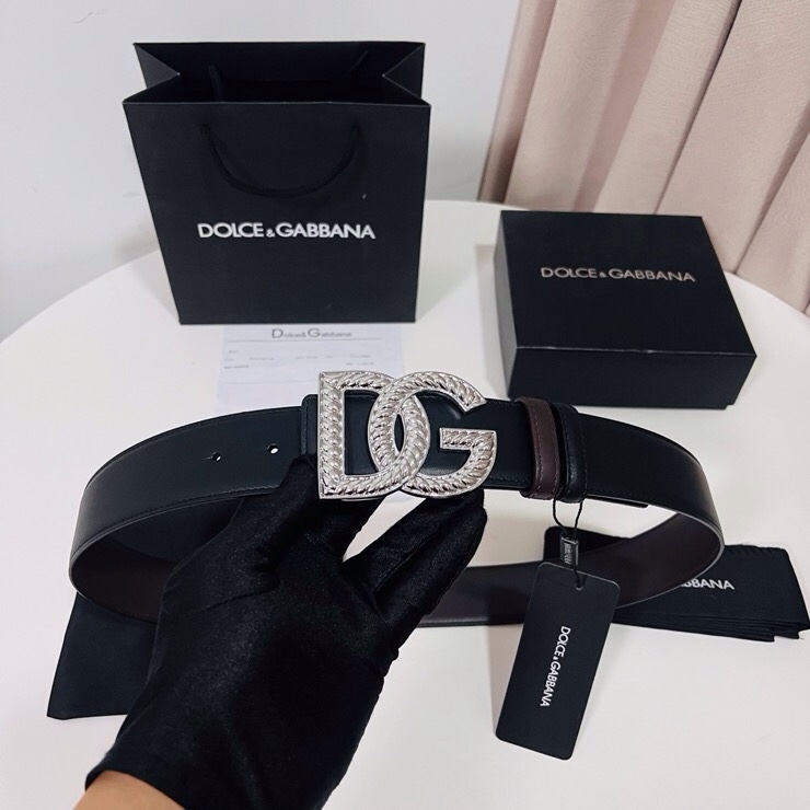 Dolce&Gabbana  新款双面小牛皮男士徽标腰带,双面可用，4.0cm
