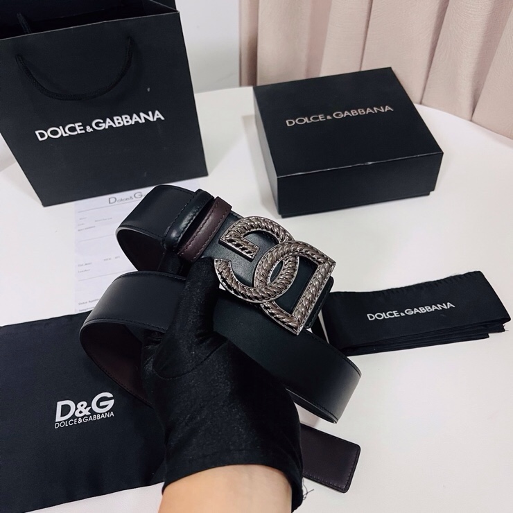 Dolce&Gabbana  新款双面小牛皮男士徽标腰带,双面可用，4.0cm