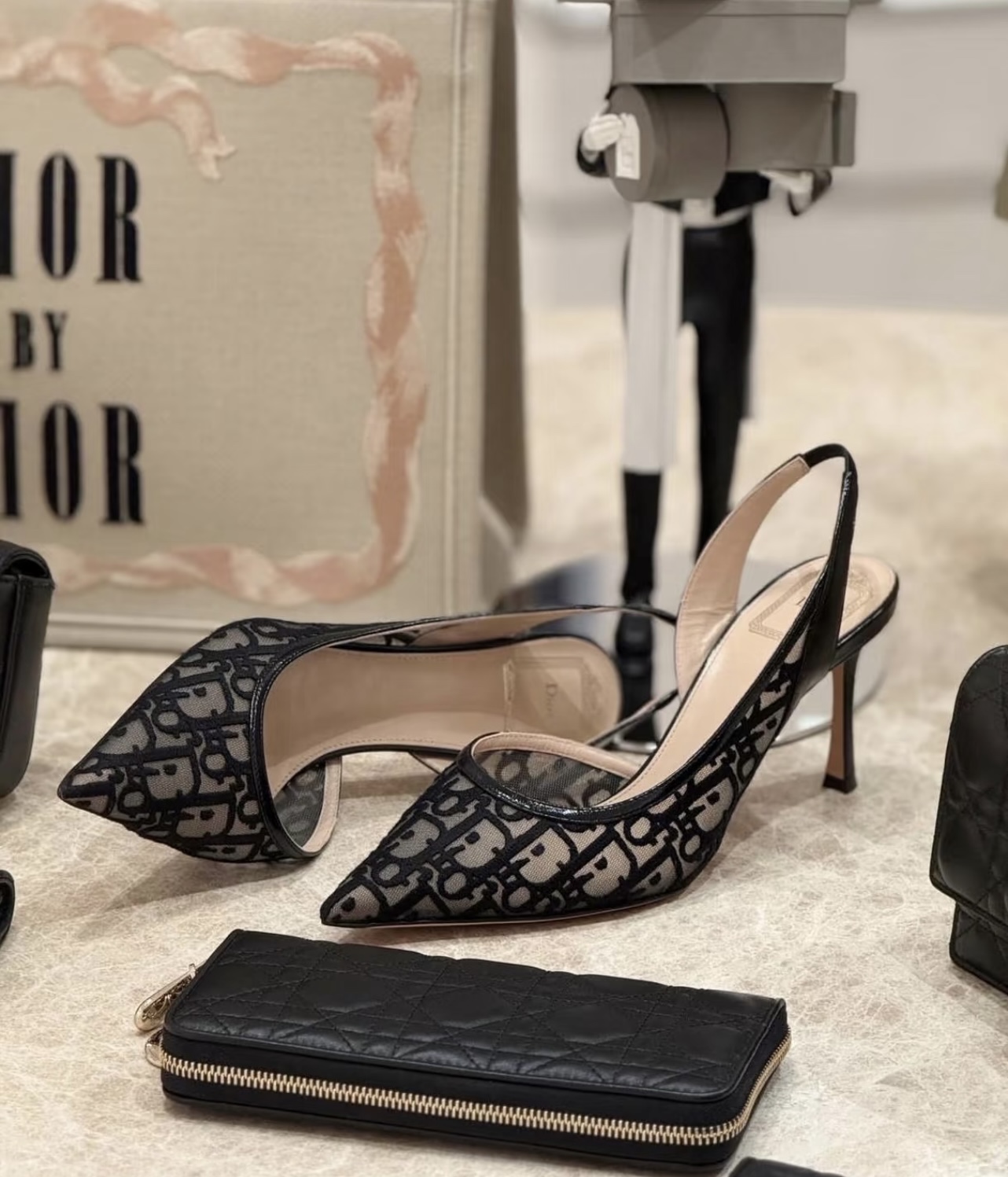 NO:786132,Sharing on feet, high heels sandals, sandals, high heels19860909上脚分享,高跟鞋凉鞋,sandals,high heels,Women's Shoes