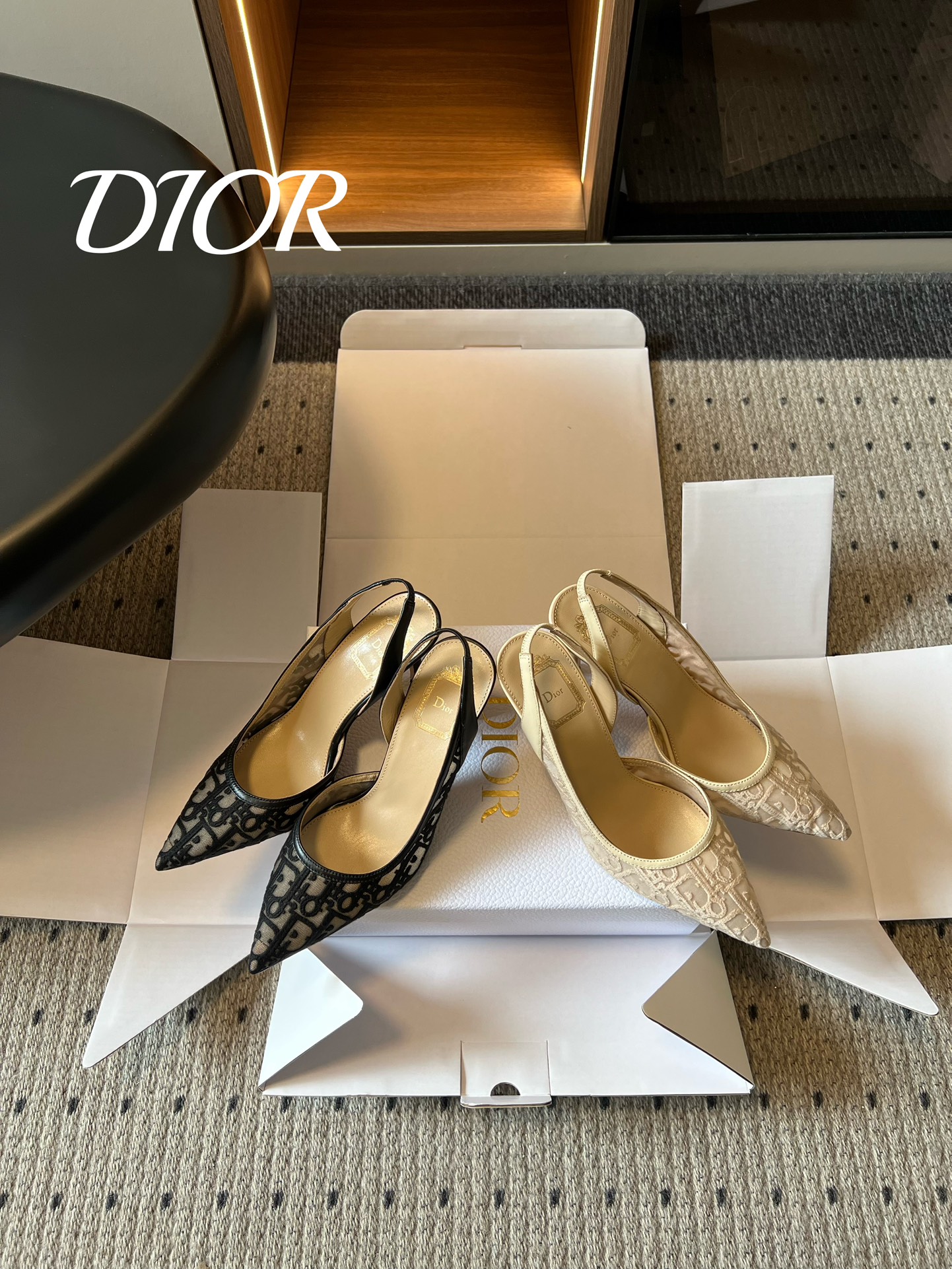 Dio*｜Tacones altos de malla con punta en punta