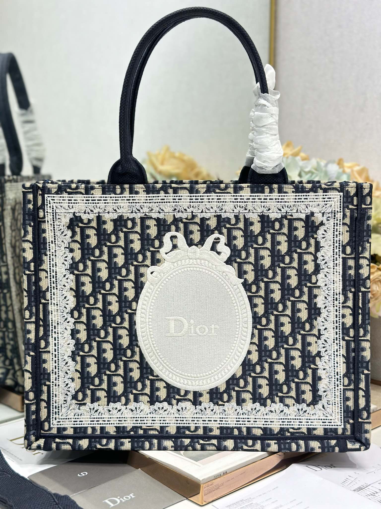 Dior Dior book tote 购物袋