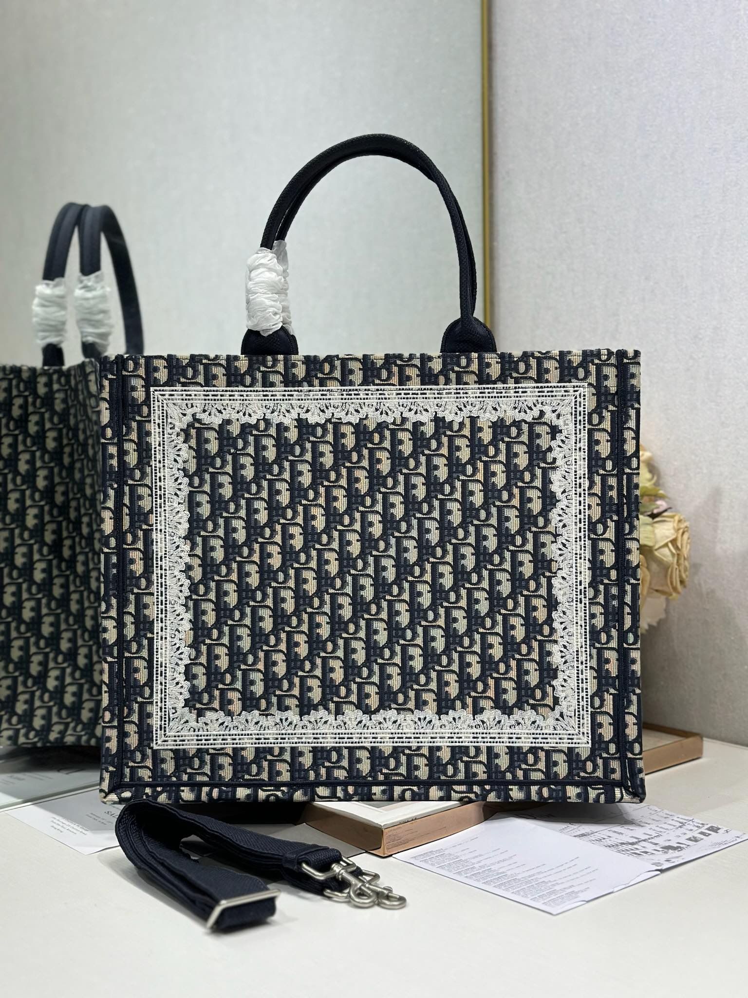 Dior Dior book tote 购物袋