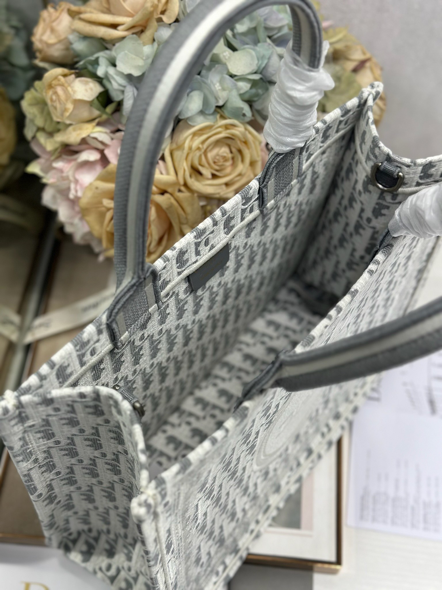 Dior Dior book tote 购物袋
