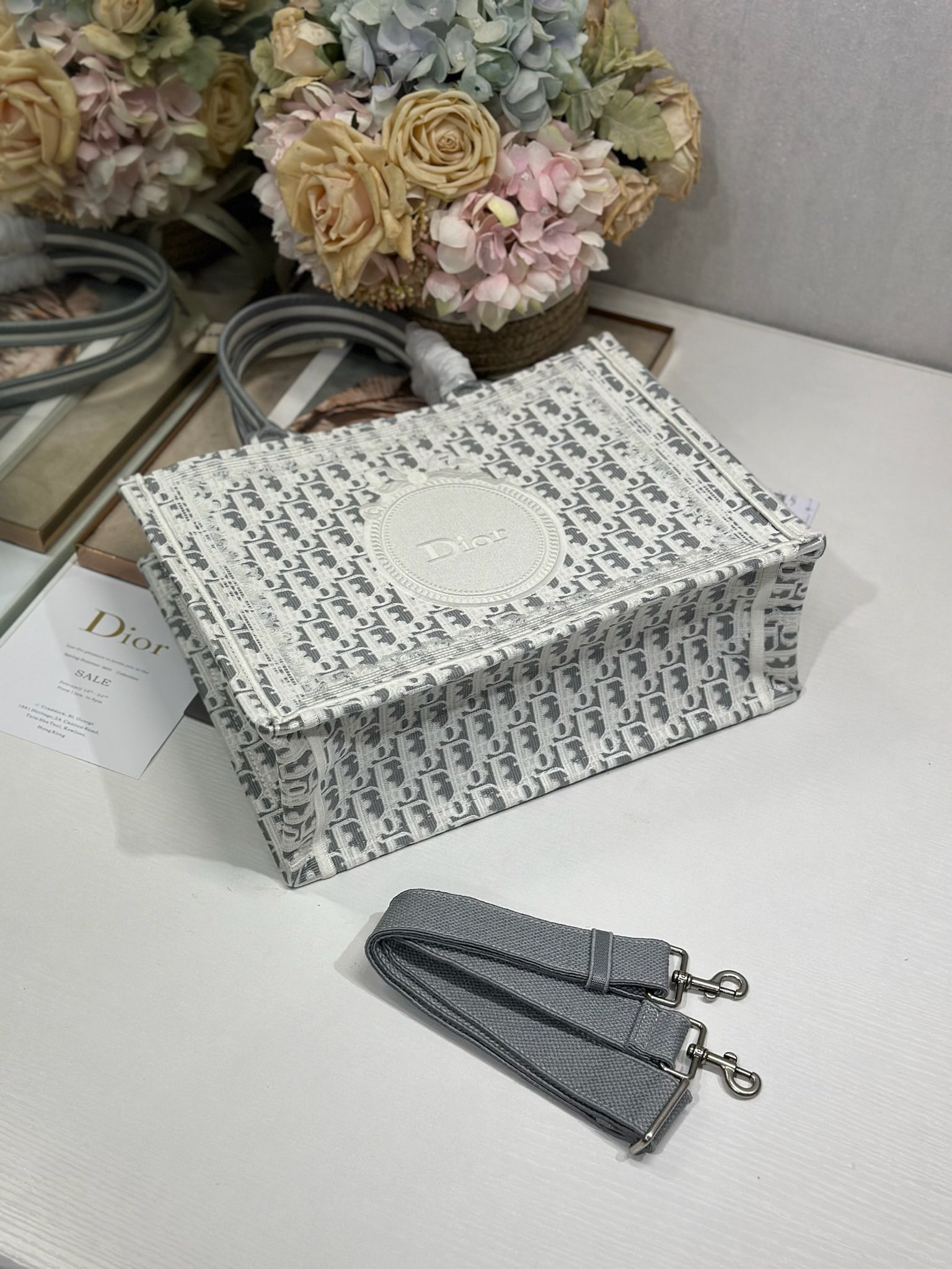 Dior Dior book tote 购物袋