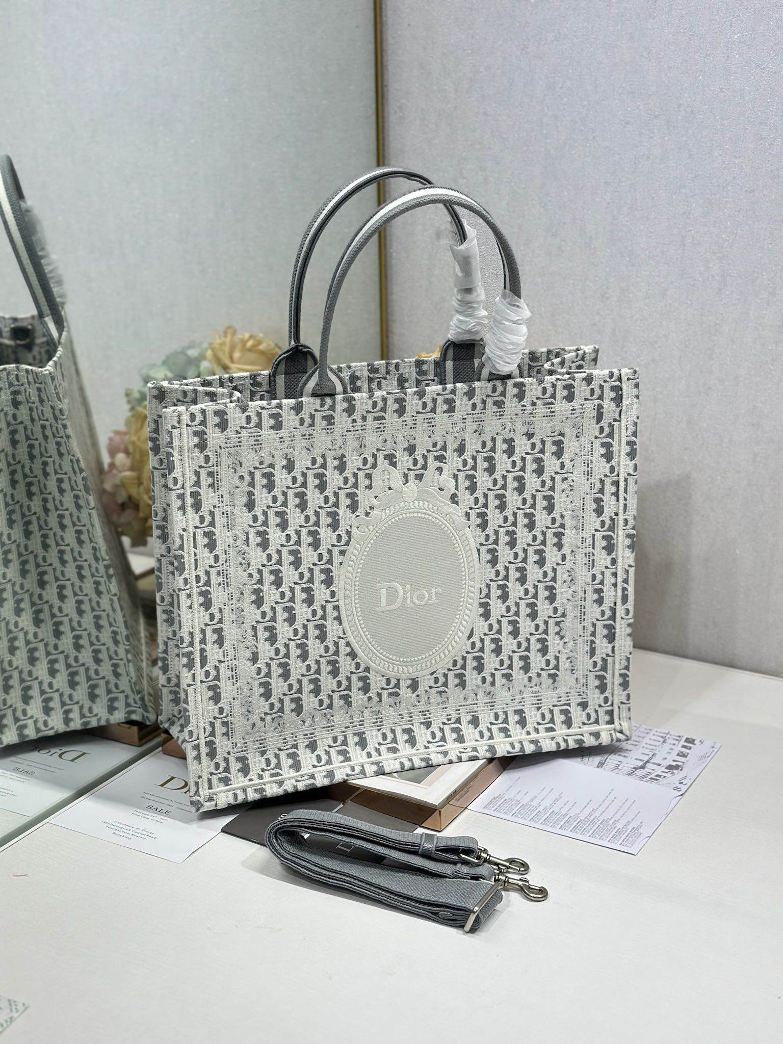 Dior Dior book tote 购物袋