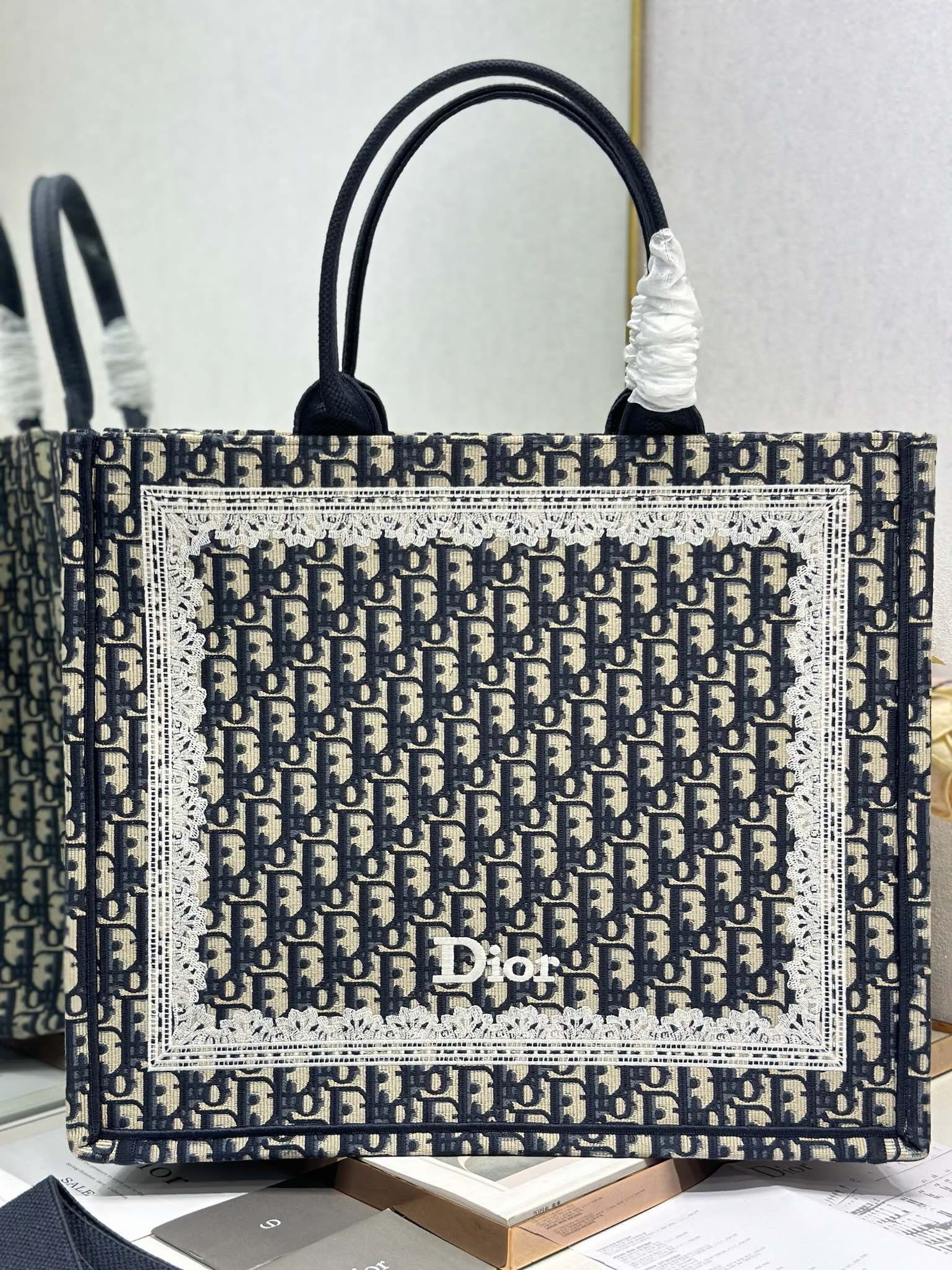 Dior Dior book tote 购物袋