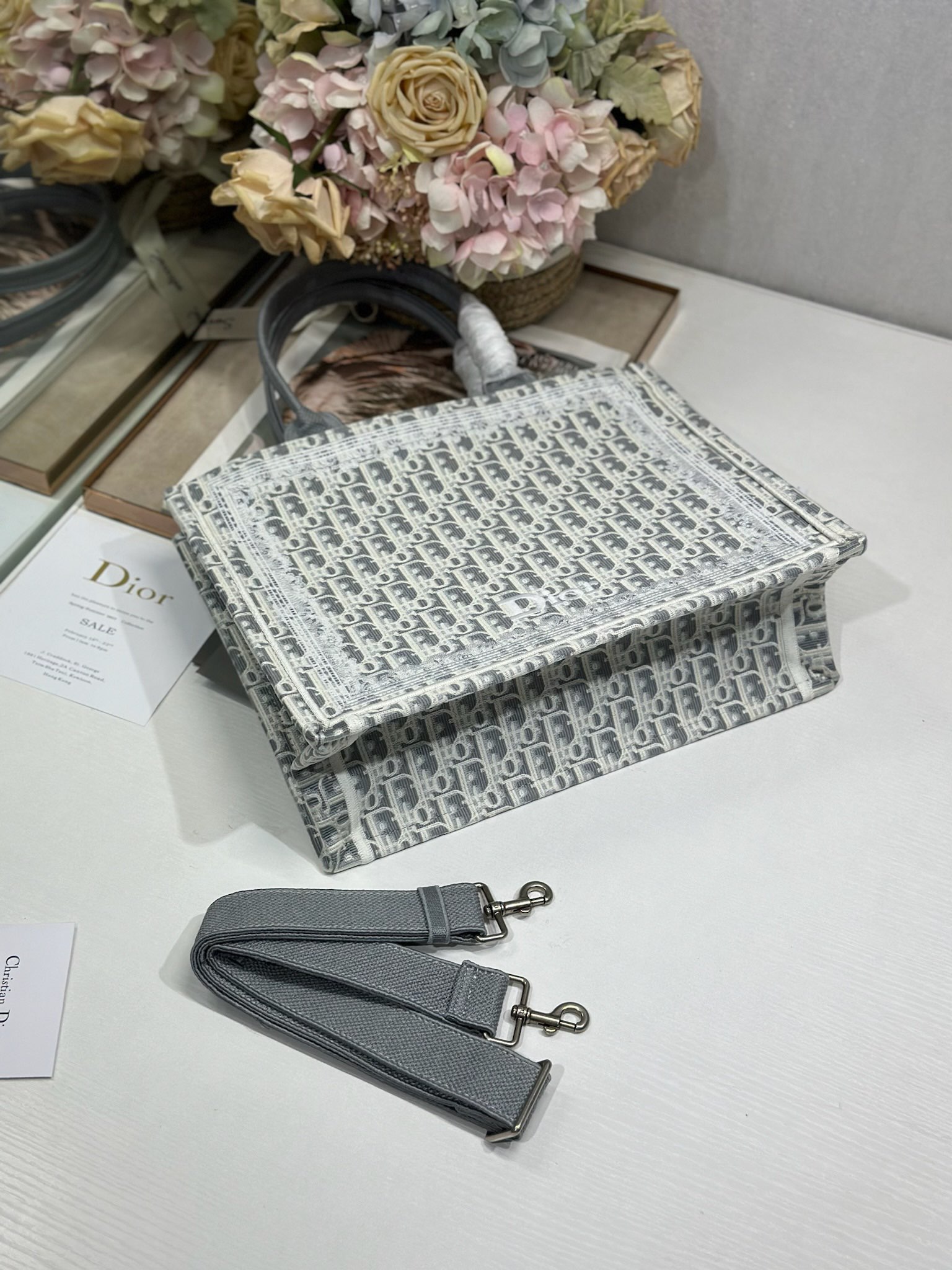 Dior Dior book tote 购物袋