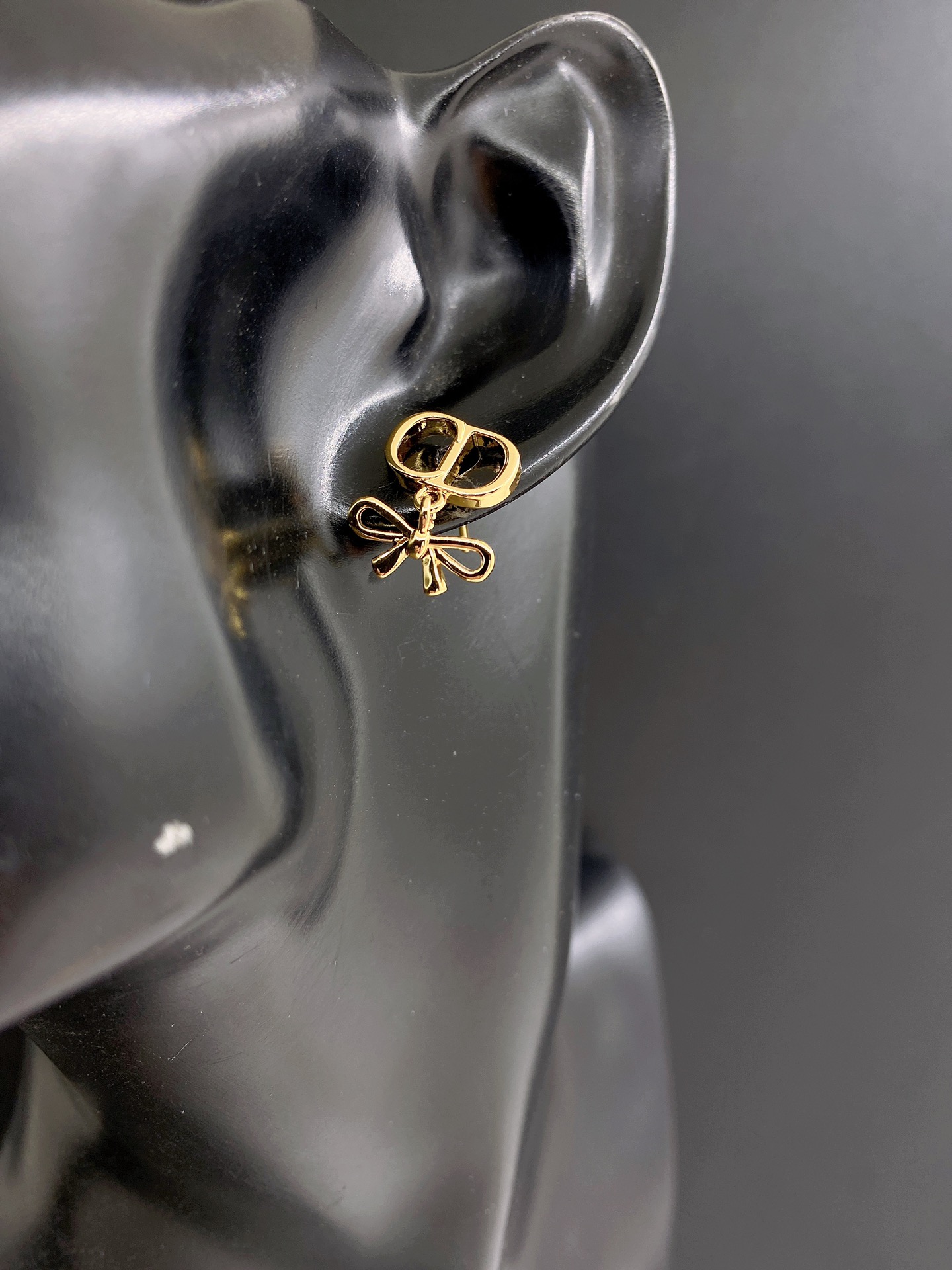 Dior - Earrings - JREFD496C7D54B