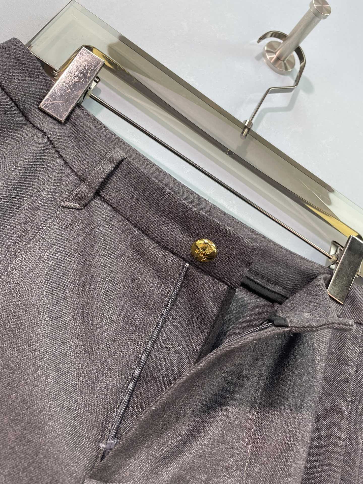 Brown Pleated Wide-Leg Pants