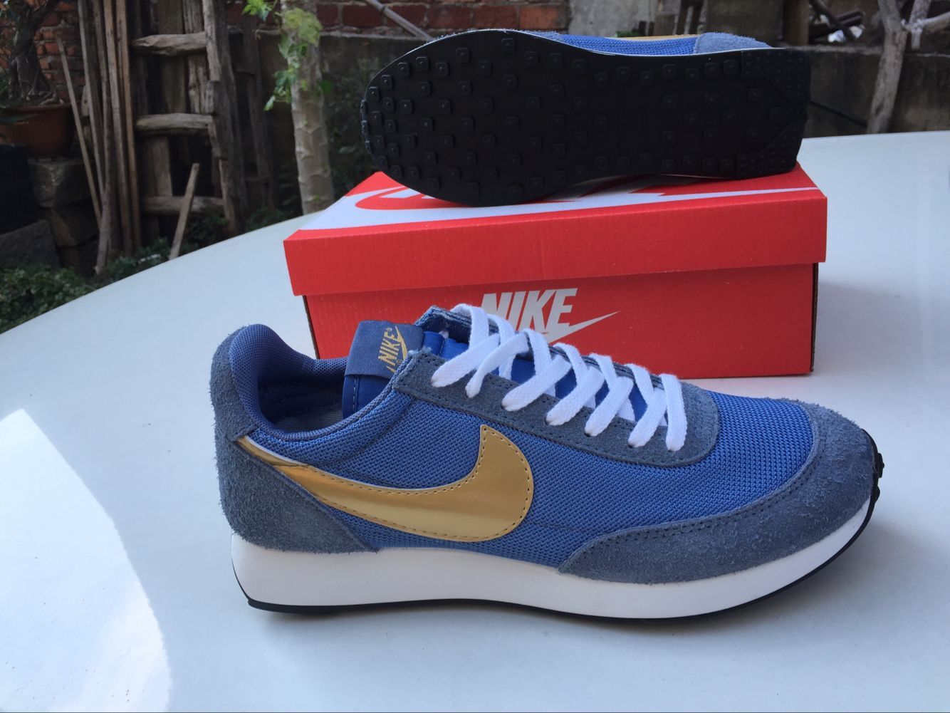 耐克跑步鞋网布款 海洋蓝/金属金36-45 |