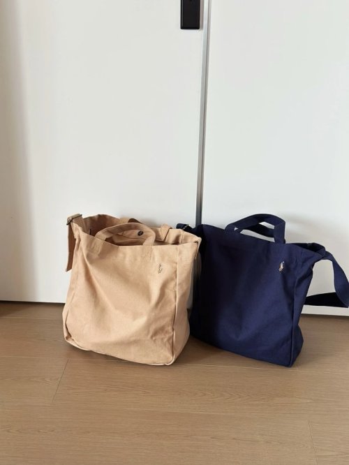 Ralph Lauren Canvas Tote Bag: Embroidered Logo, Versatile, and Durable - 36x14x32cm 1 Ralph Lauren Canvas Tote Bag: Embroidered Logo, Versatile, and Durable - 36x14x32cm