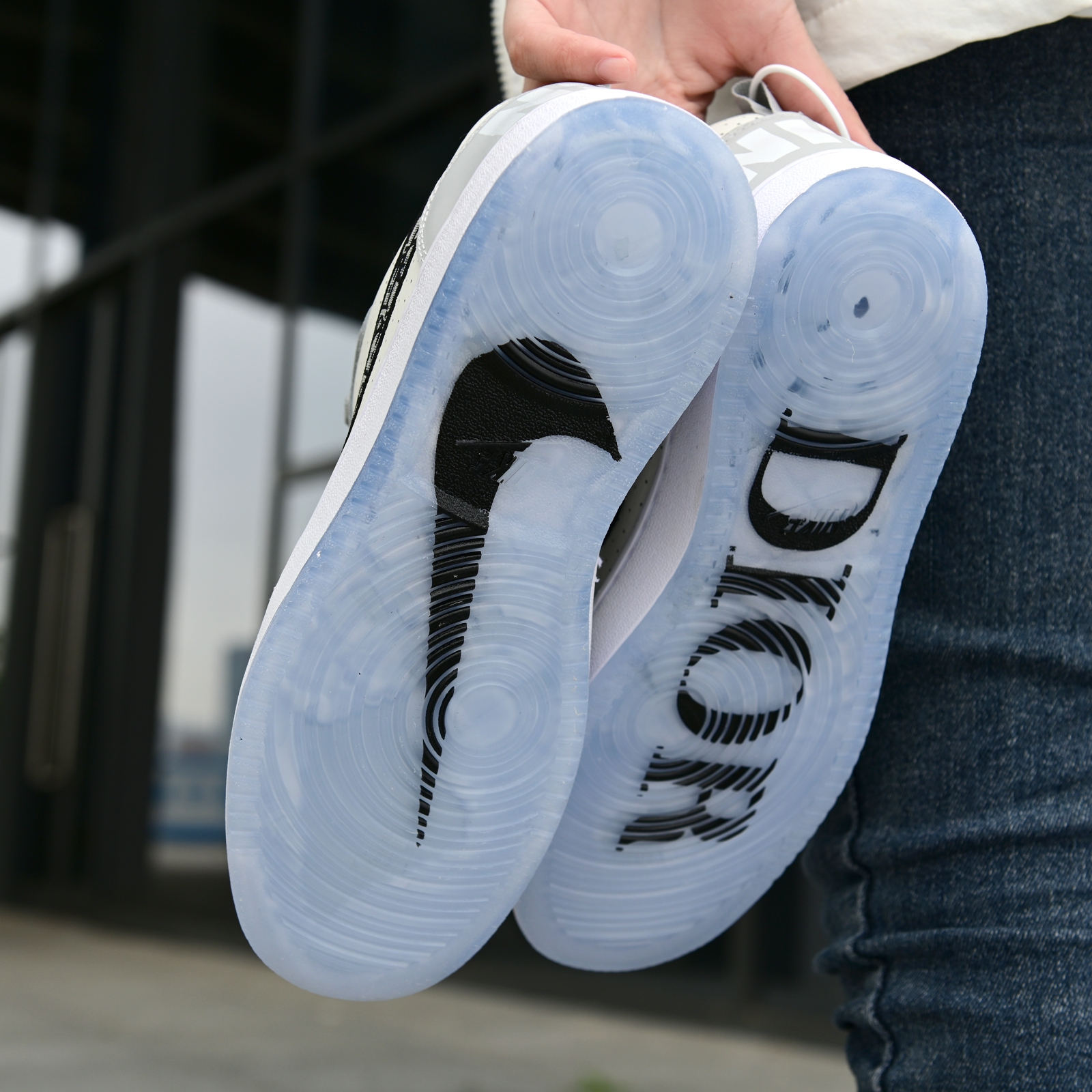 130 耐克/Nike Court Borougu Air Jordan 迪奥 Diro 联名款 1 乔1  CU2983
